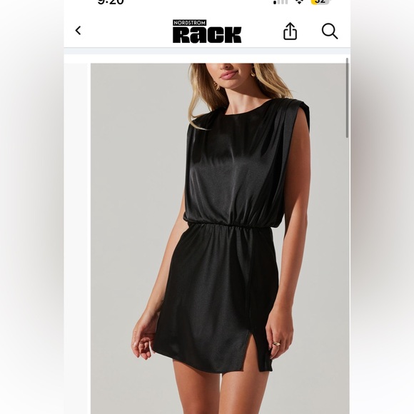 Astr deep turquoise Satin Sleeveless Chemise with Side Slit - Picture 5 of 5